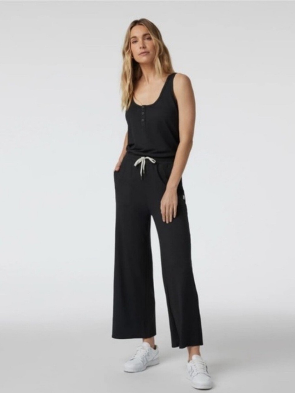 Vuori Falls Women's Jumpsuit Size M Medium Wide-Leg Black Heather